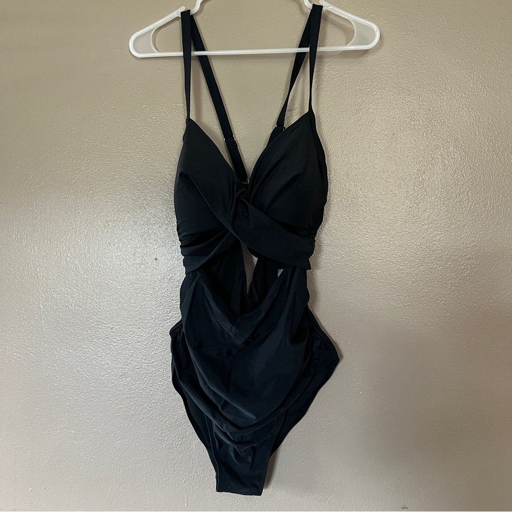 NWT Eomenie Black Women's Swimsuit - Size XL